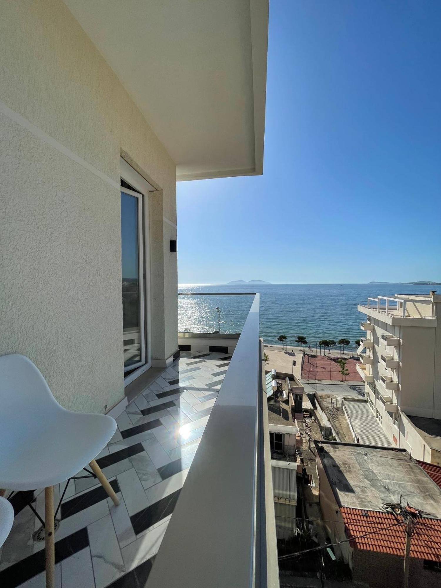 Hotel Britania Vlorë Стая снимка