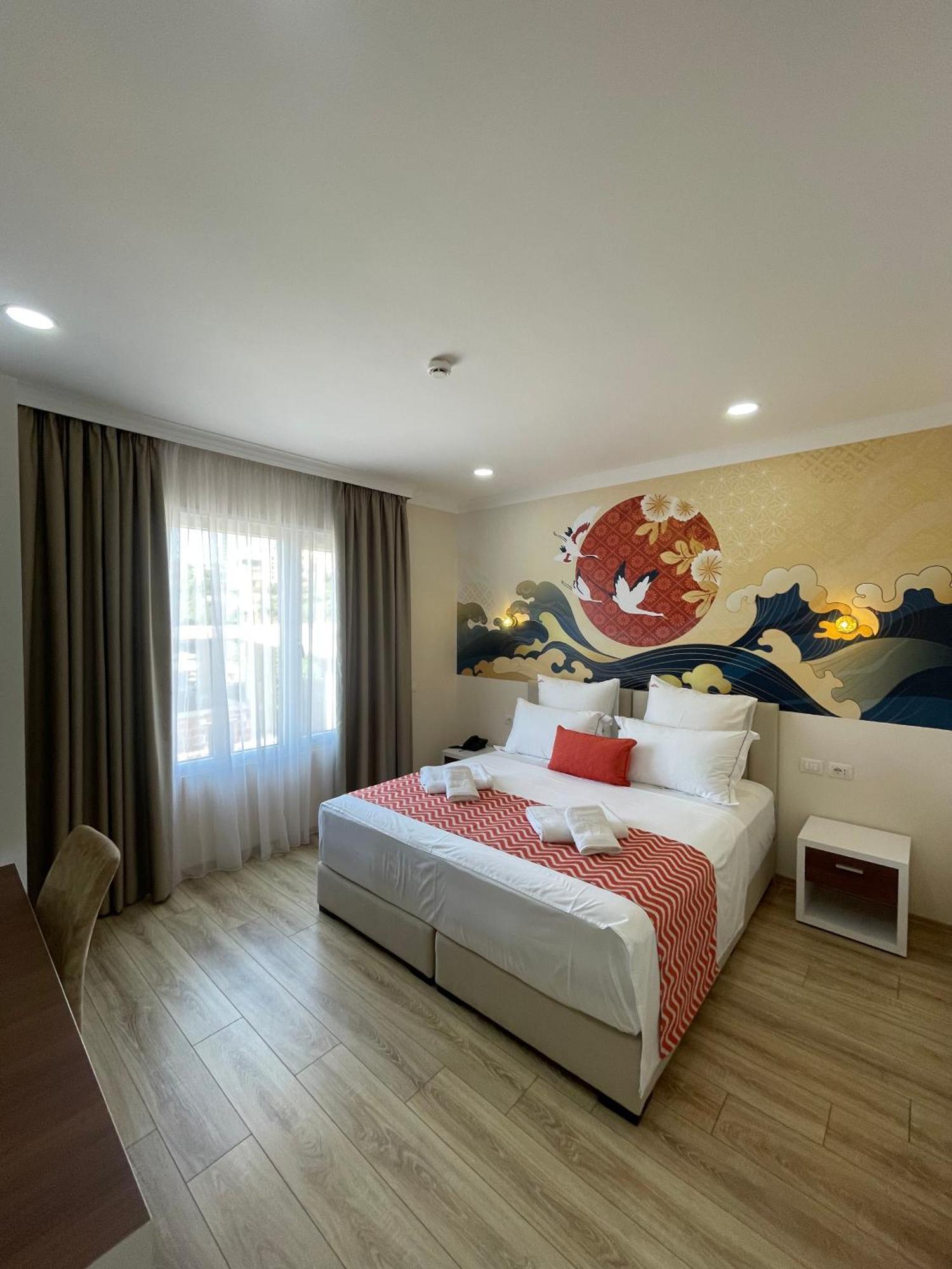Hotel Britania Vlorë Стая снимка